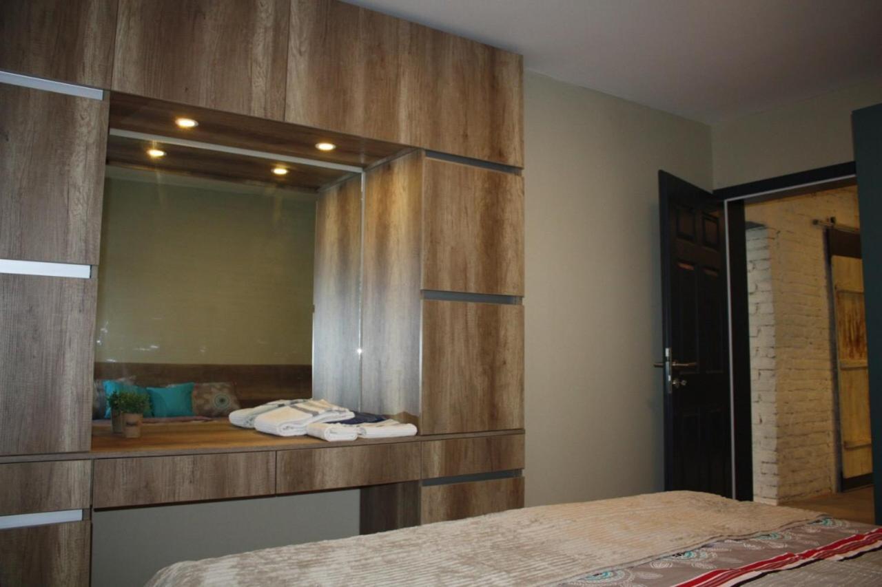 Mihajlovik Lux Apartment In Heart Of Skopje Exteriör bild
